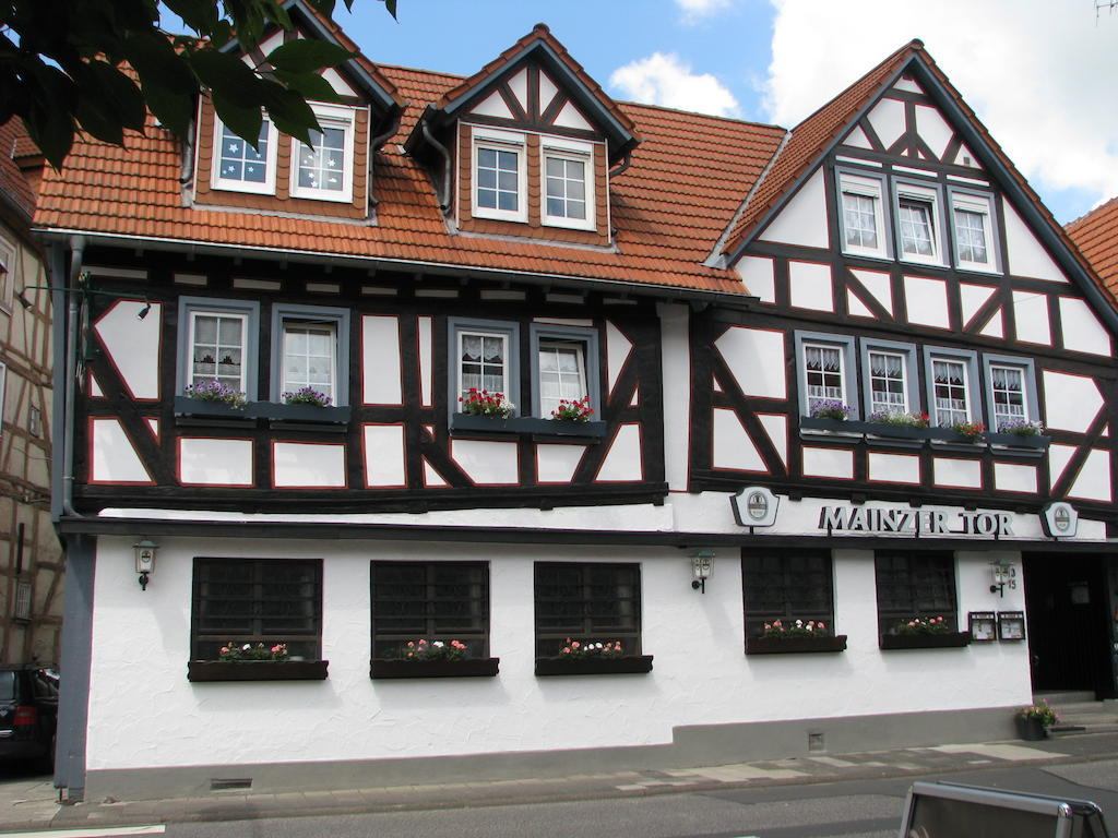 Restaurant / Pension Mainzer Tor アルスフェルト エクステリア 写真
